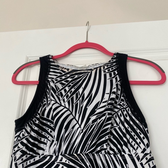 Tommy Bahama Swim Cover Up/ Dress - Picture 2 of 8